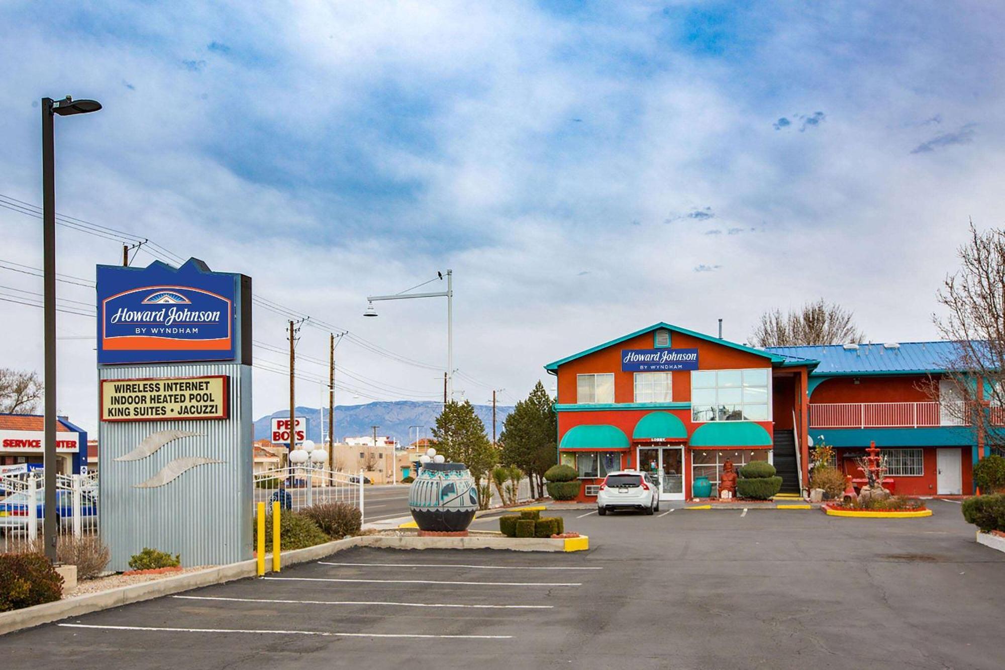 Sandia Peak Inn Old Town Abq, A Howard Johnson By Wyndham Albuquerque Exteriör bild